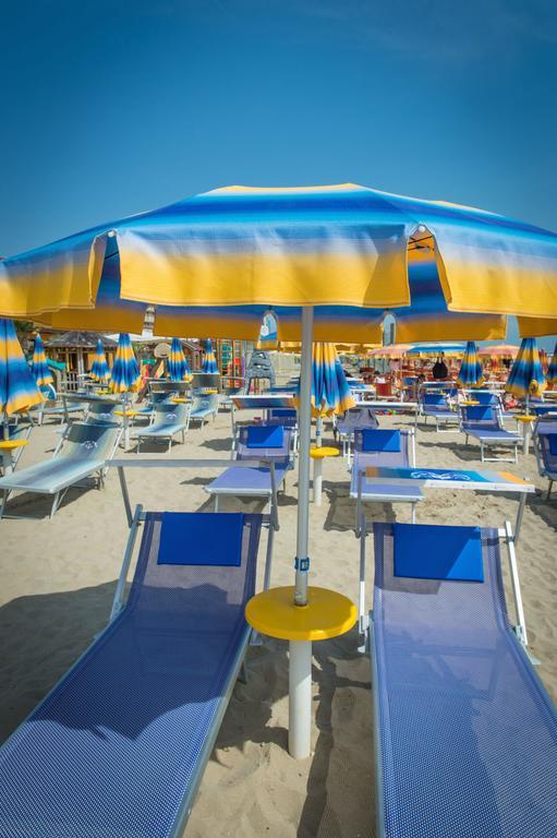 Hotel Levante Sul Mare Lido Di Savio Buitenkant foto