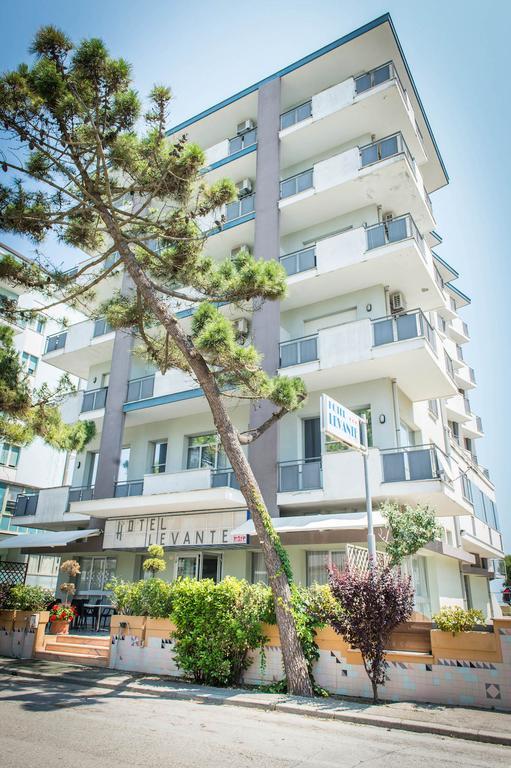 Hotel Levante Sul Mare Lido Di Savio Buitenkant foto
